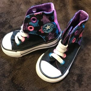 Converse Hightops - baby